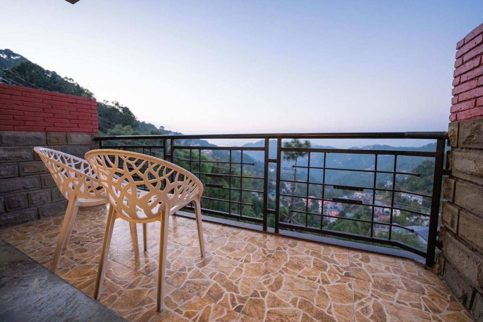 Kasauli Castle Resort Εξωτερικό φωτογραφία