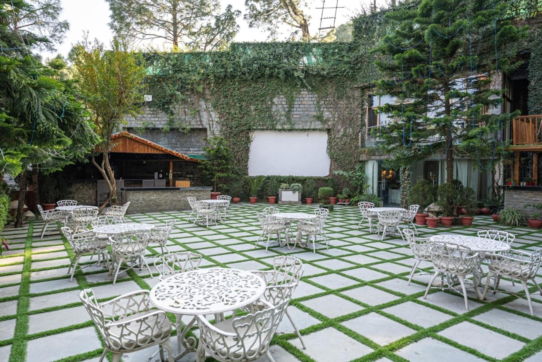 Kasauli Castle Resort Εξωτερικό φωτογραφία